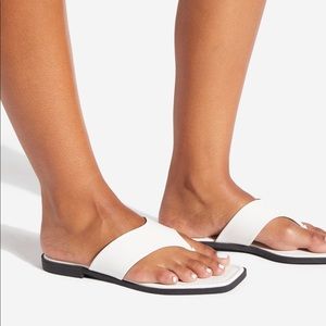 $20 SALE TODAY Thong sandal WHITE